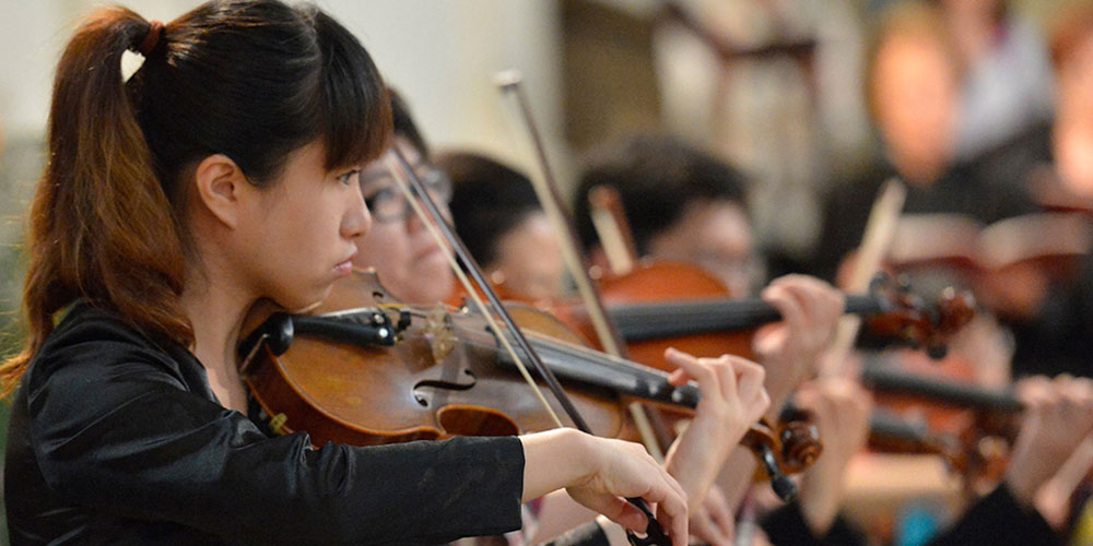 ...interpréter Mozart, Beethoven, mais aussi de la musique chinoise