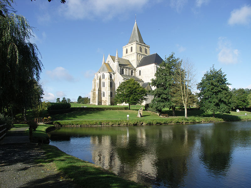 L’abbaye Saint-Vigor à Cerisy la Forêt, un écrin roman d'exception pour la musique